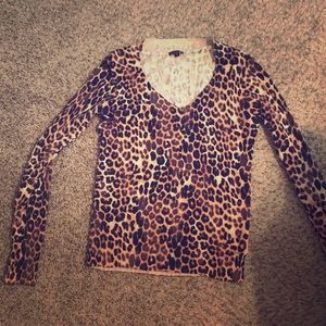 Sz M Leopard Sweater Express